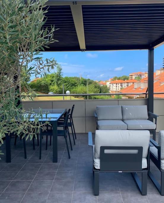 Апартаменты Atico Con Esplendida Terraza Комильяс Экстерьер фото