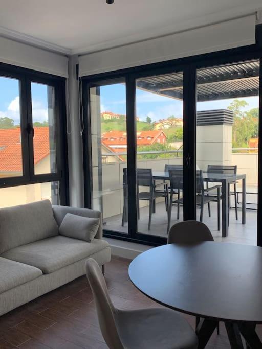 Апартаменты Atico Con Esplendida Terraza Комильяс Экстерьер фото